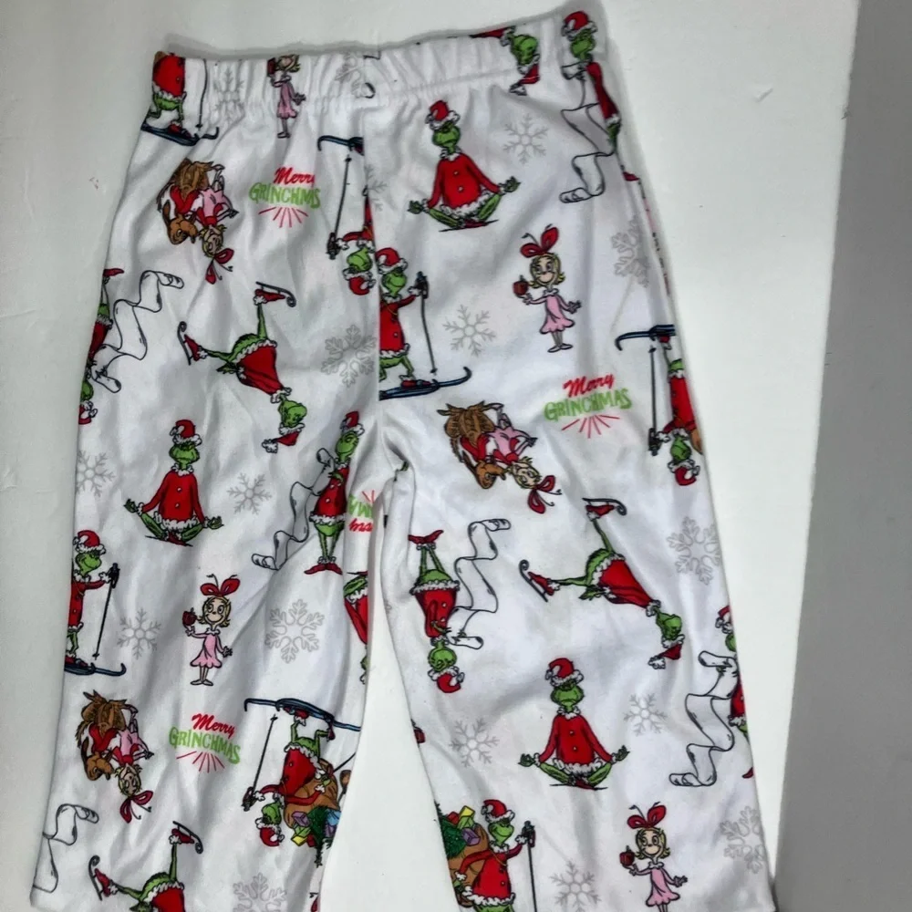 Grinch Pajamas 2T NEW